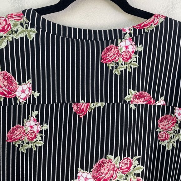 Catherines Womens Plus Size 3X Floral Stripe Tunic Top V Neck Tie Cuff Shirt - Picture 9 of 10